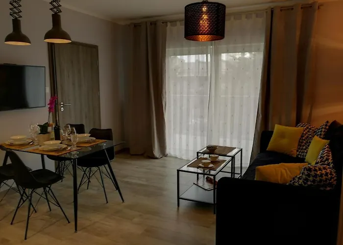 Coral Pięć Mórz Sianożęty