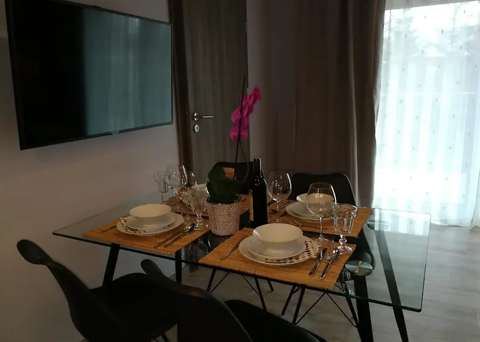 Coral Pięć Mórz * Sianożęty